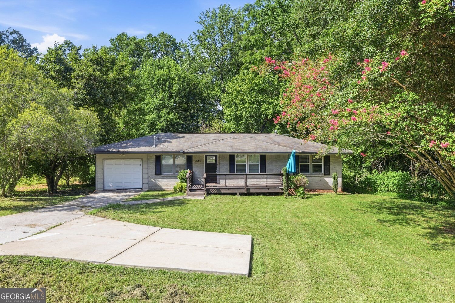 2250 Bouldercrest Road Atlanta - main photo