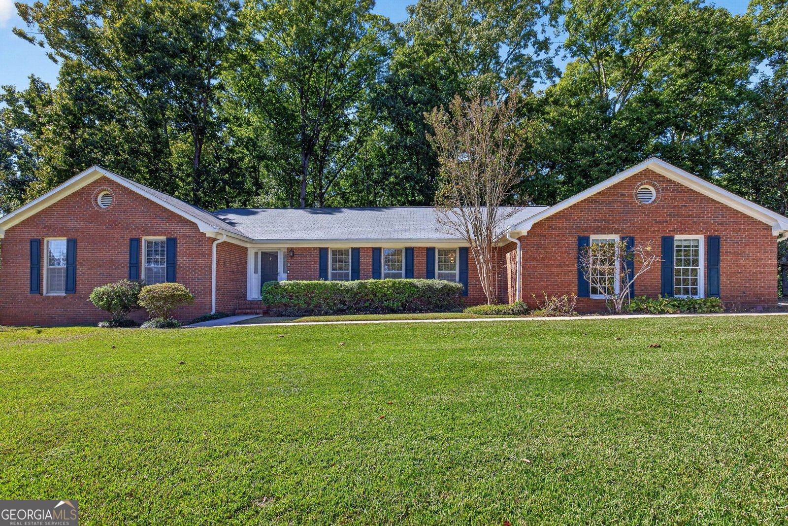 109 Oakdale Drive Lagrange - main photo