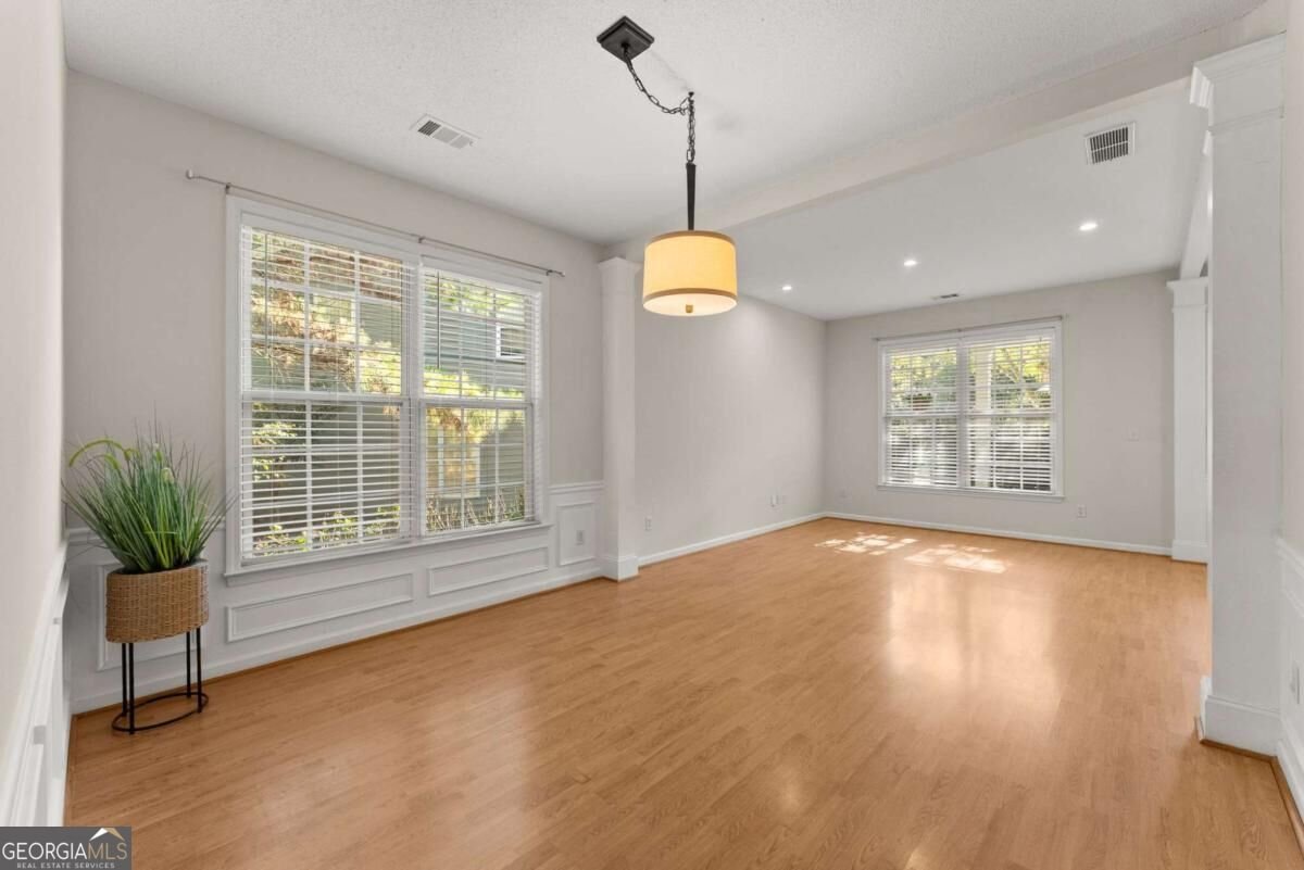 220 Wytheford Court Milton - Photo 11