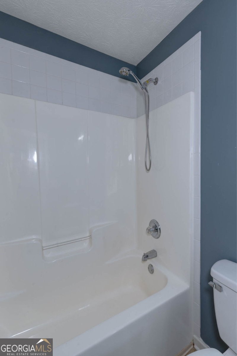 8029 Garrett Pines Drive Midland - Photo 19