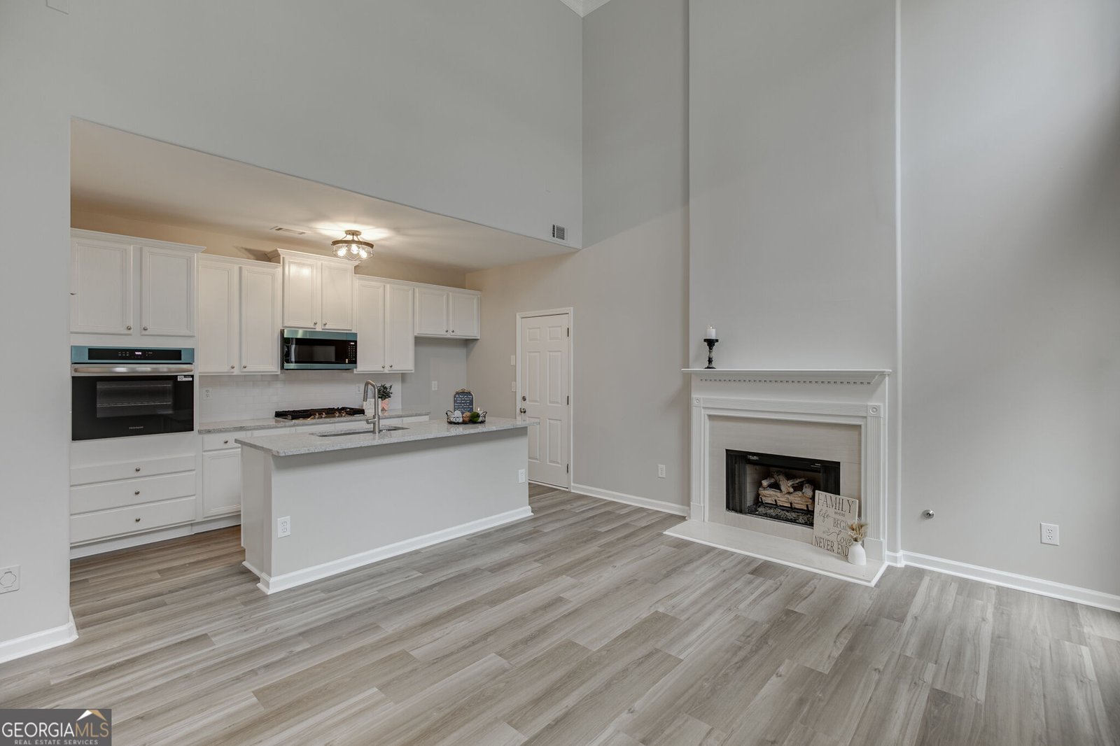 3941 Lake Pass Lane Suwanee - Photo 7