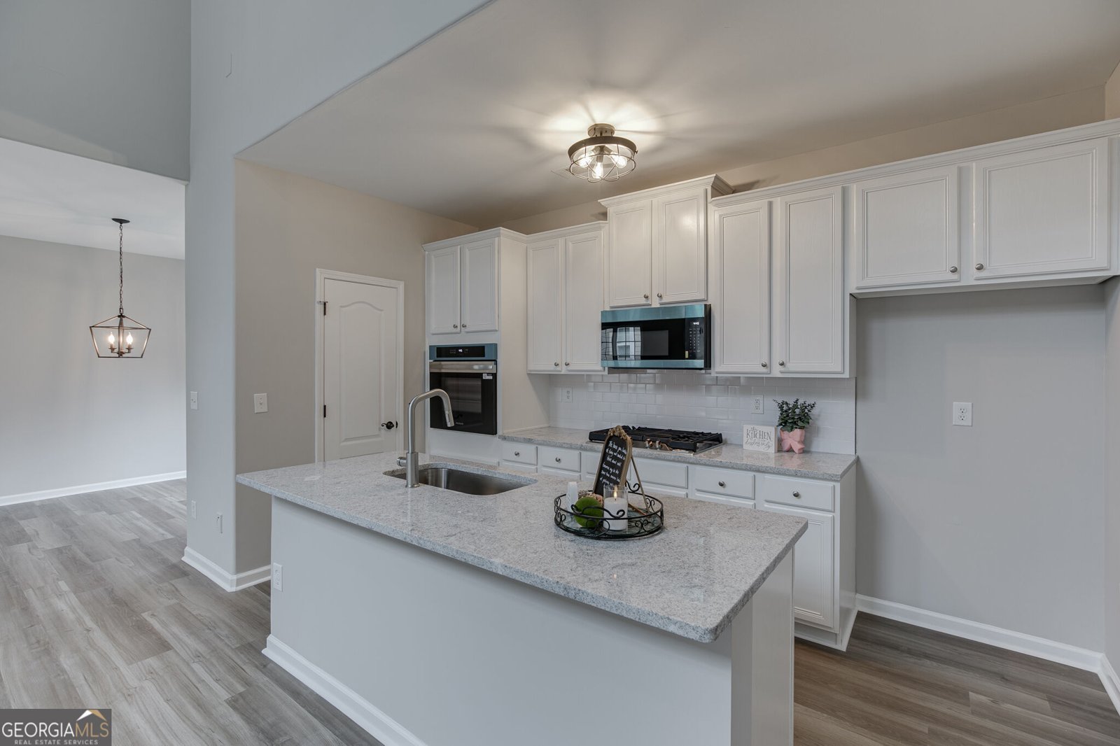 3941 Lake Pass Lane Suwanee - Photo 9