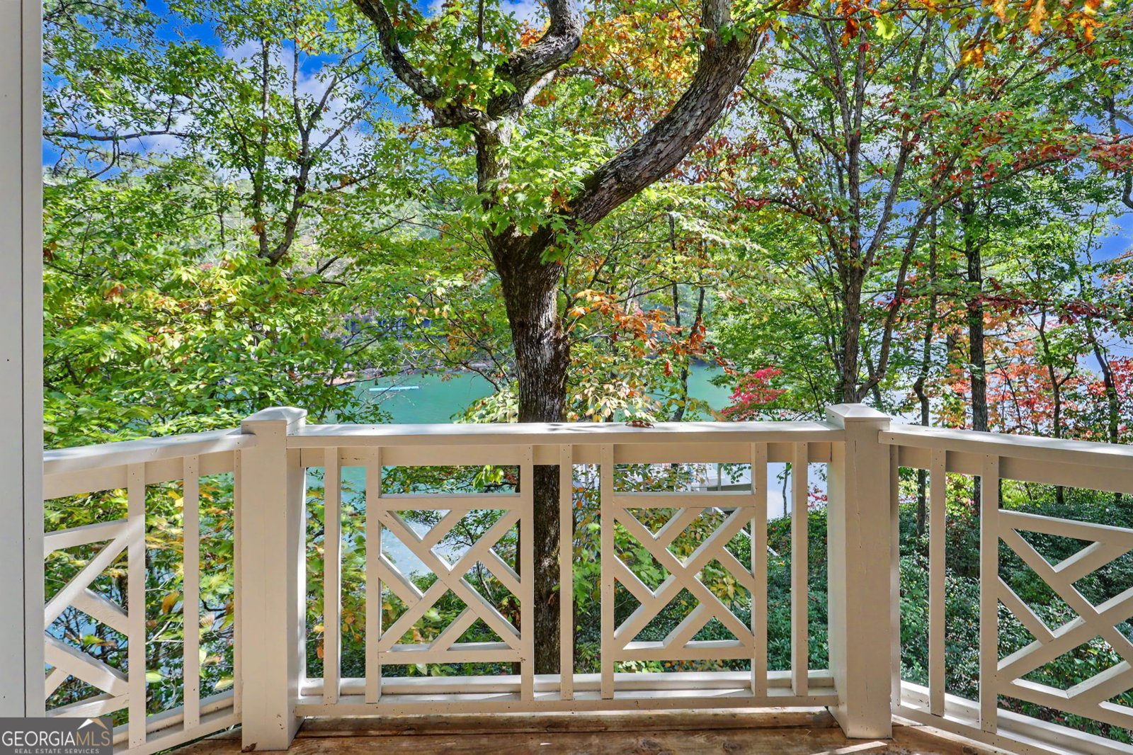 922 Burton Mountain Road Clarkesville - Photo 17