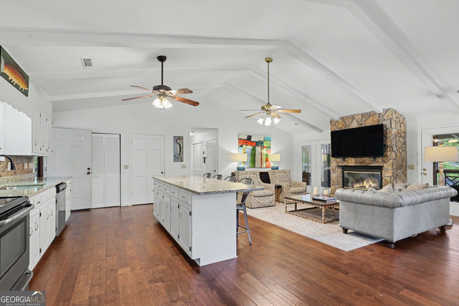 922 Burton Mountain Road Clarkesville - Photo 7