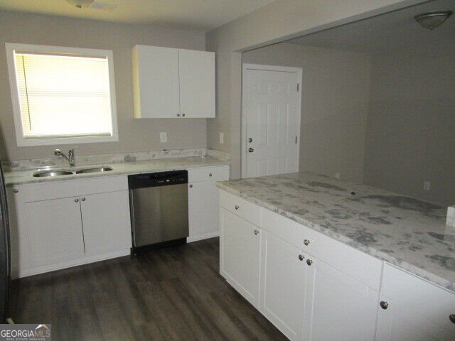 298 Tommy Lee Fuller Drive Loganville - Photo 12