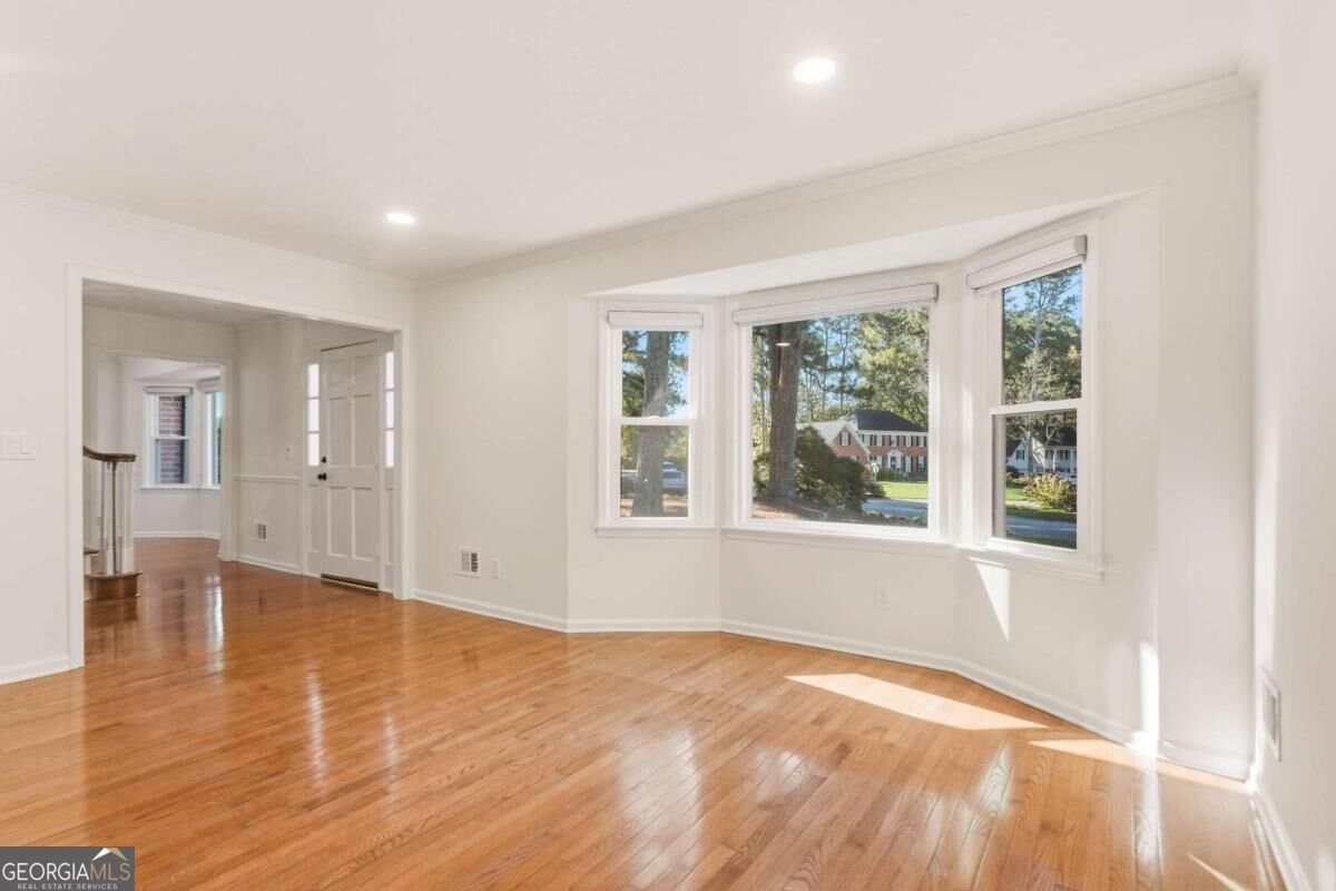 724 Lanford Springs Drive Lilburn - Photo 10
