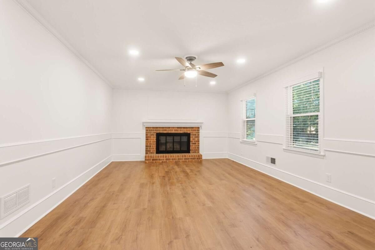 724 Lanford Springs Drive Lilburn - Photo 15