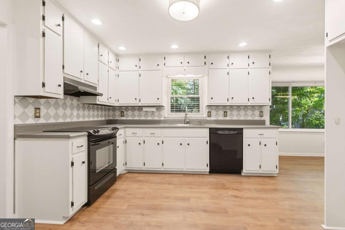 724 Lanford Springs Drive Lilburn - Photo 20