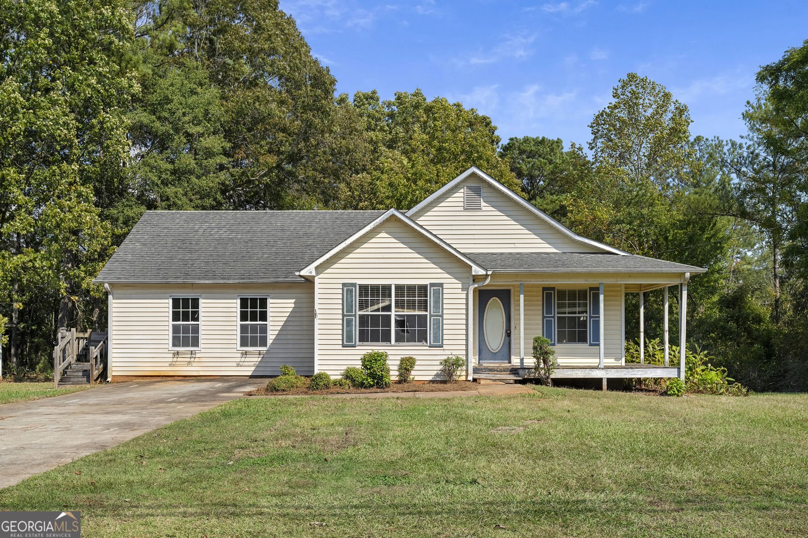 1699 New Hope Road Locust Grove - main photo