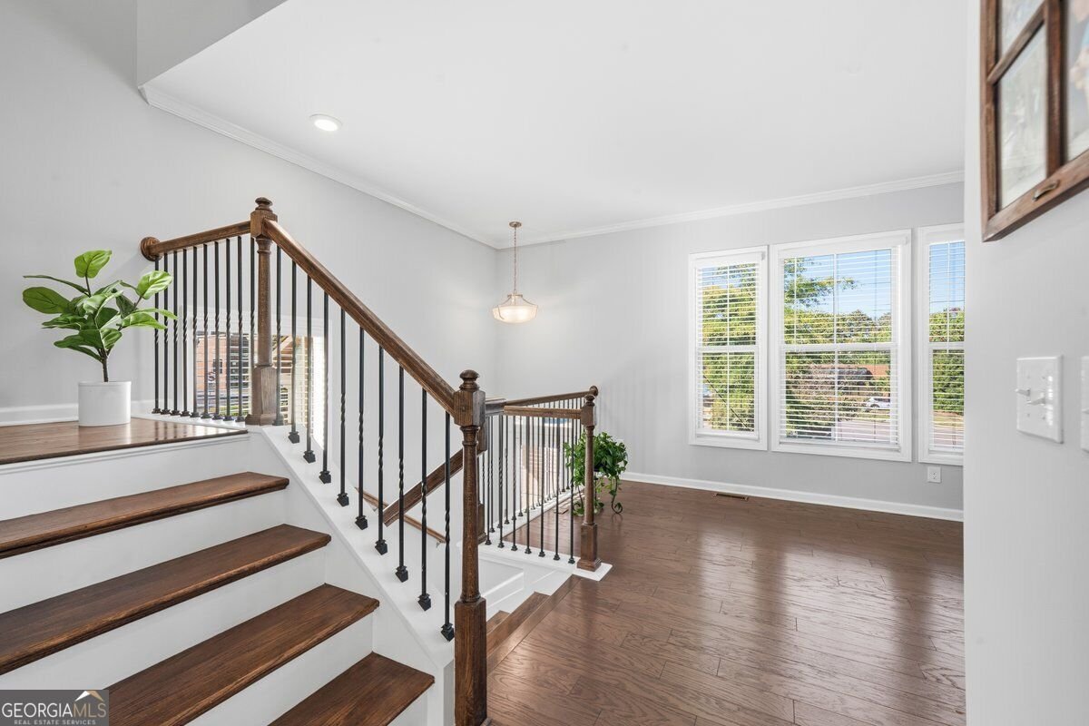 350 Provenance Drive Sandy Springs - Photo 7