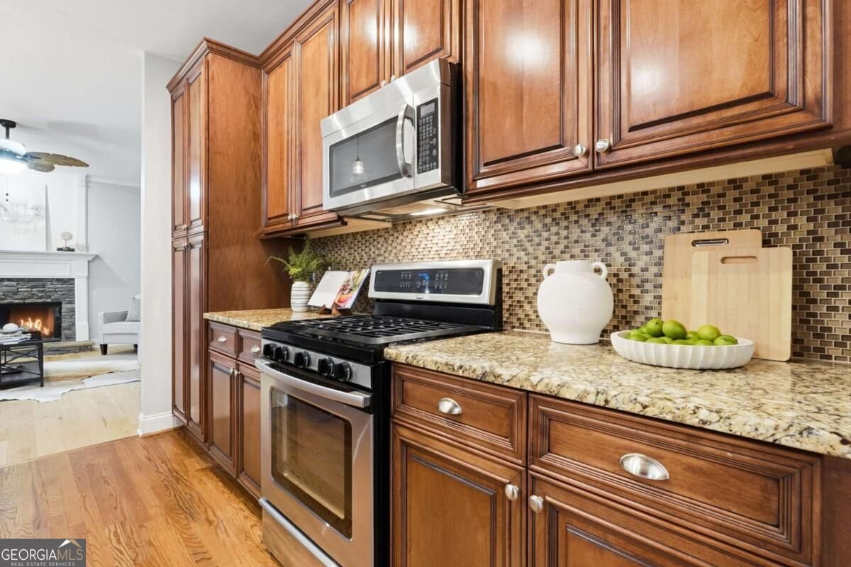 7350 Devonhall Way Johns Creek - Photo 14