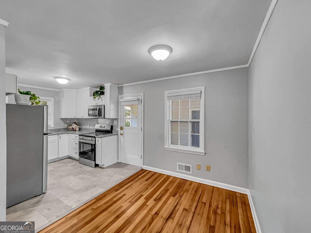 407 Meadow Lane Athens - Photo 9