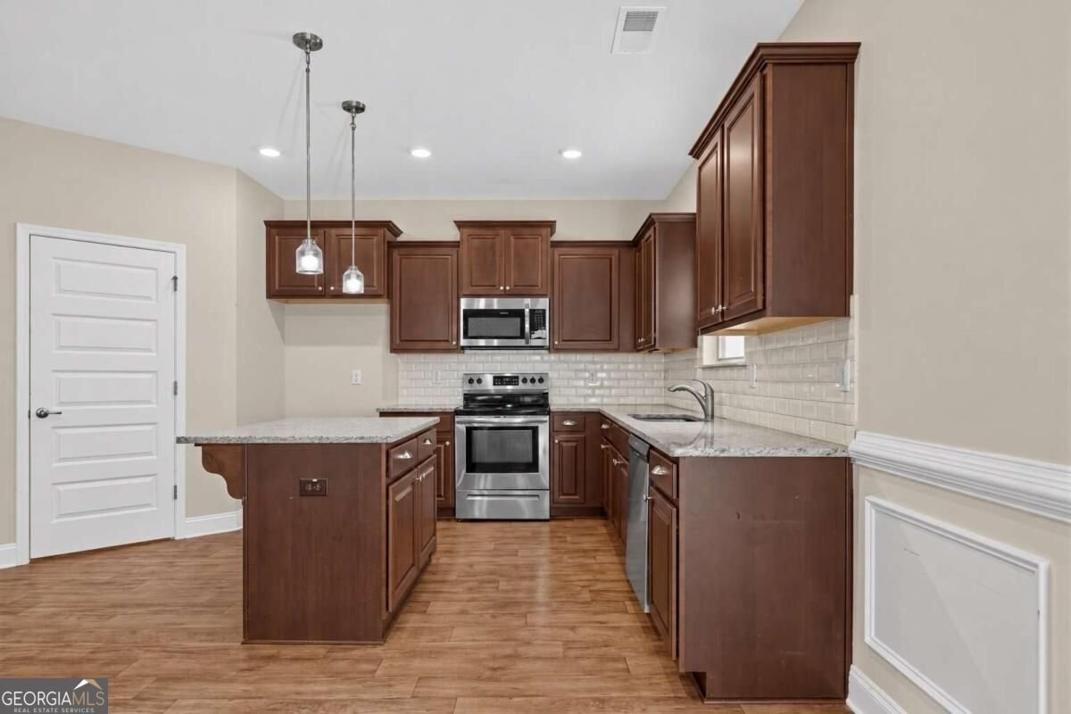 548 Highland Pointe Drive Alto - Photo 8