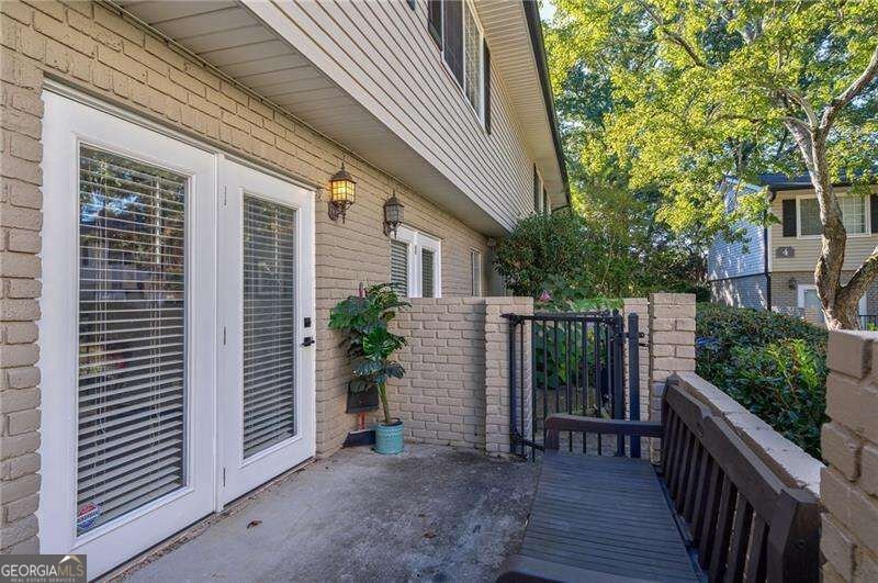 6940 Roswell Road Sandy Springs - Photo 18