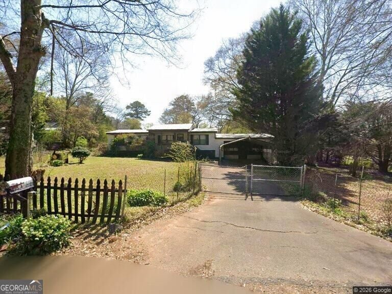 8 James Avenue Cartersville - main photo