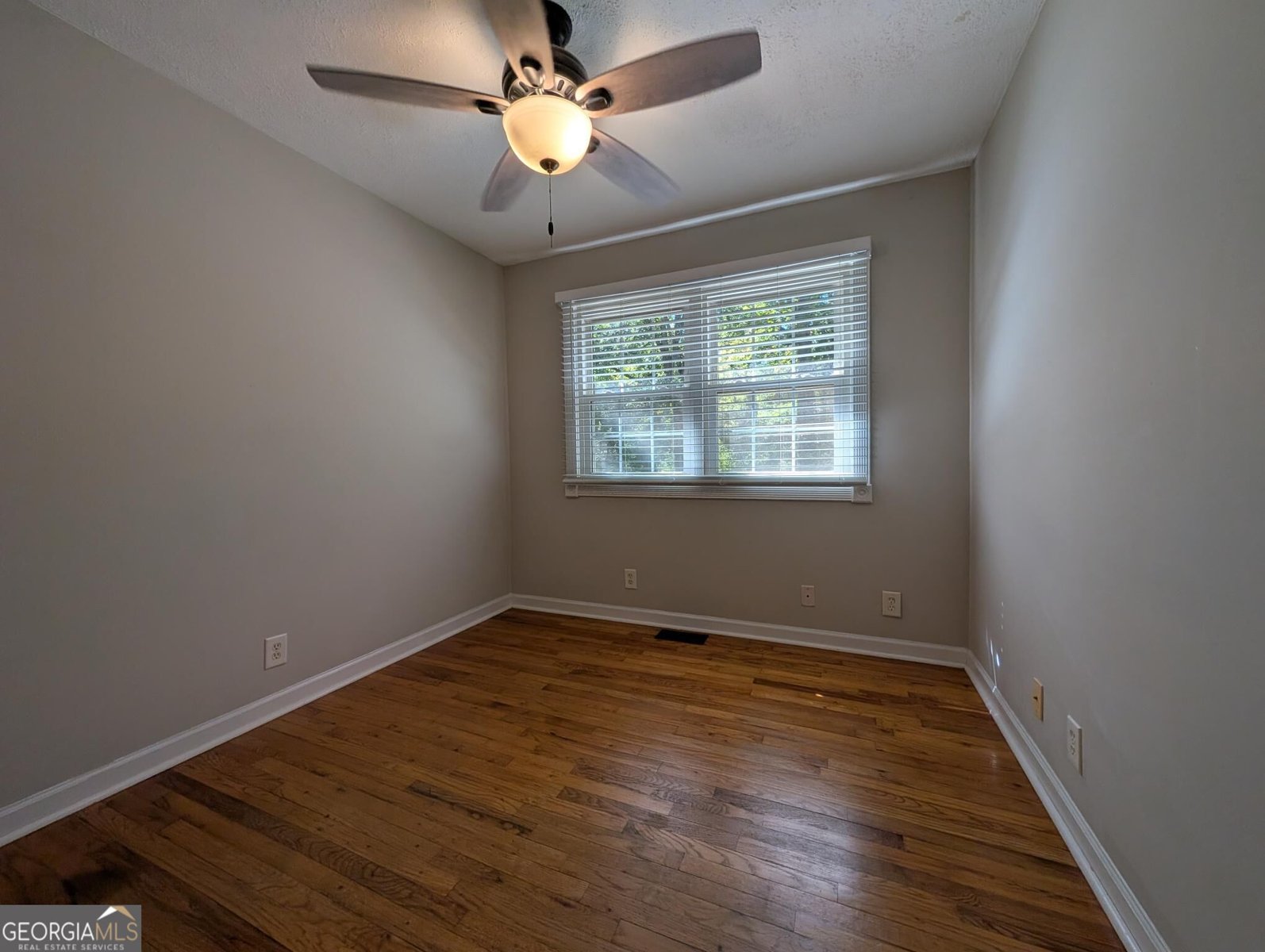 2063 White Oak Circle Kennesaw - Photo 12