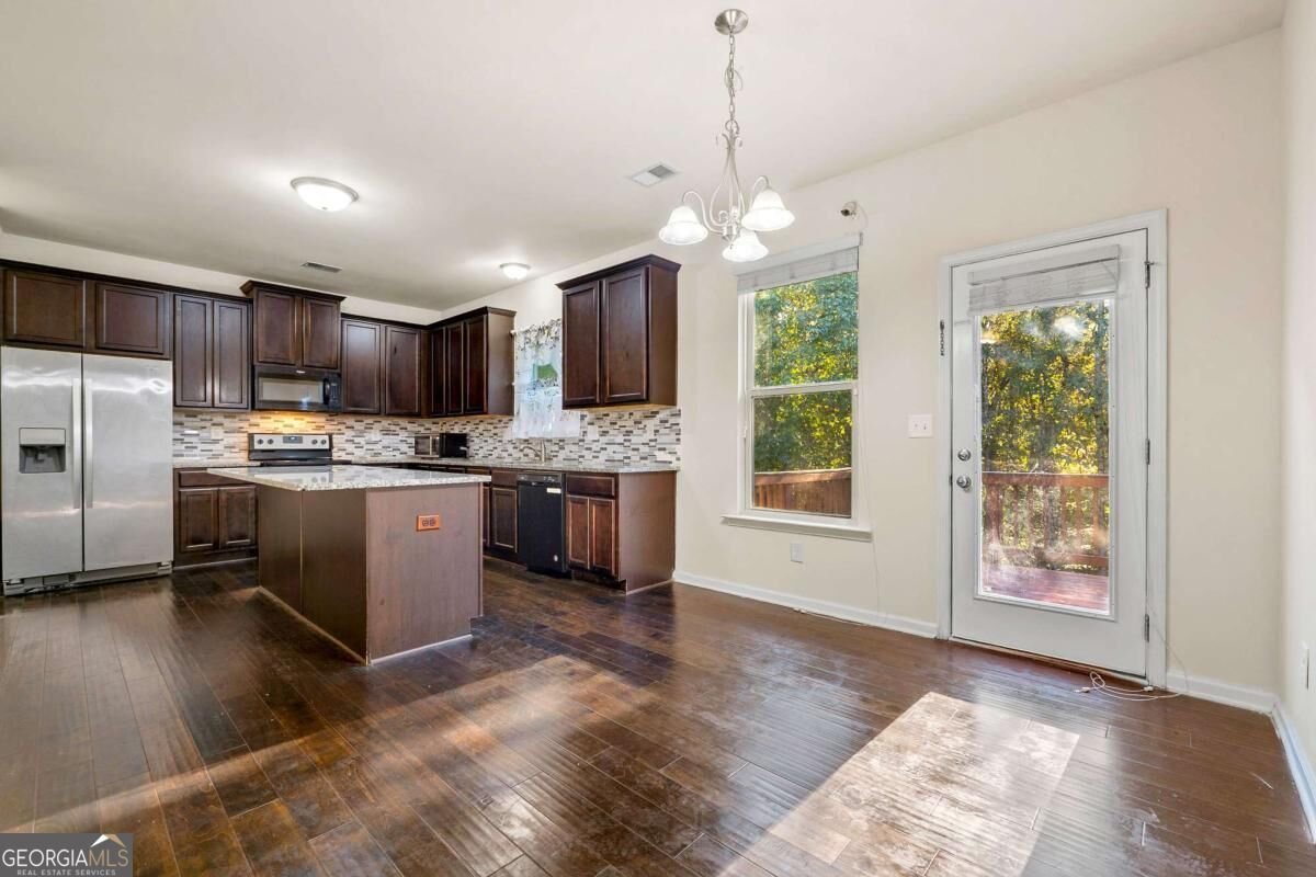 1347 Balvaird Drive Lawrenceville - Photo 12
