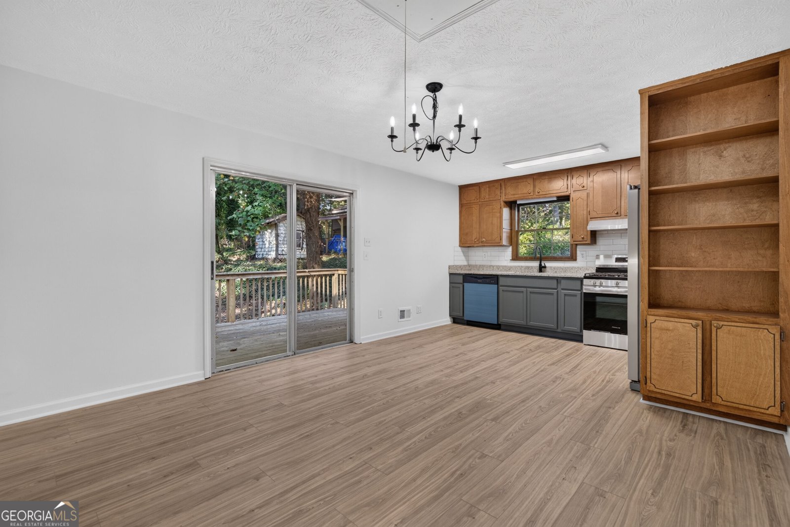 1869 Long Street Snellville - Photo 15