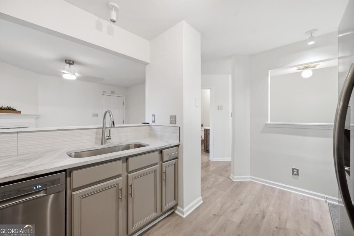 5599 Tunbridge Wells Road Lithonia - Photo 9