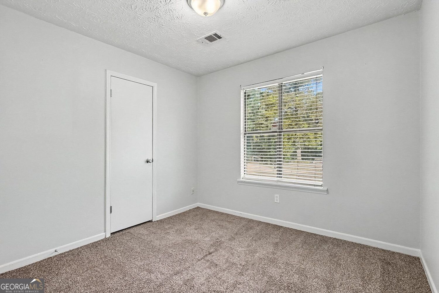 694 Waterview Drive Riverdale - Photo 8
