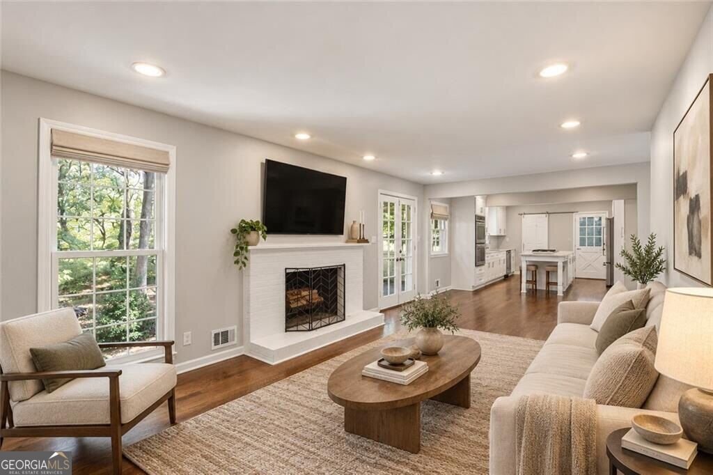 1020 Winding Creek Trail Sandy Springs - Photo 12