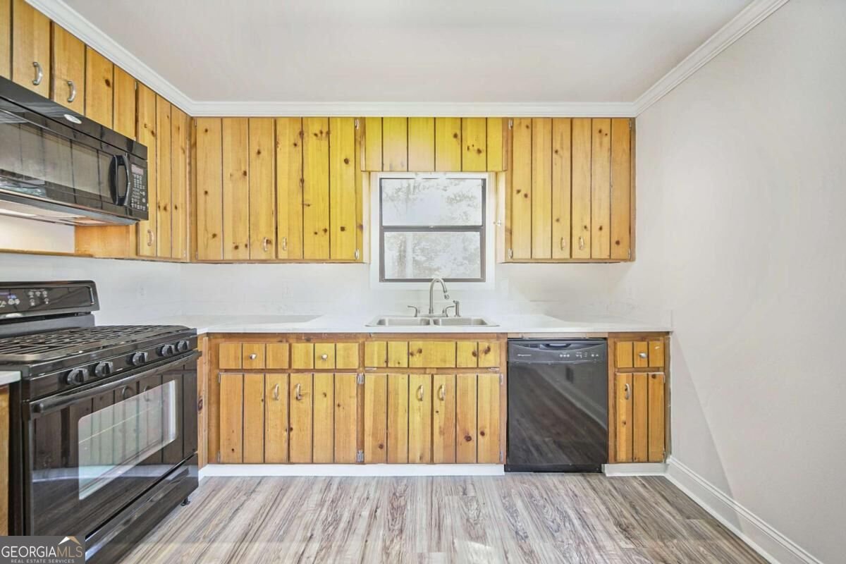 136 Farmington Drive Woodstock - Photo 8