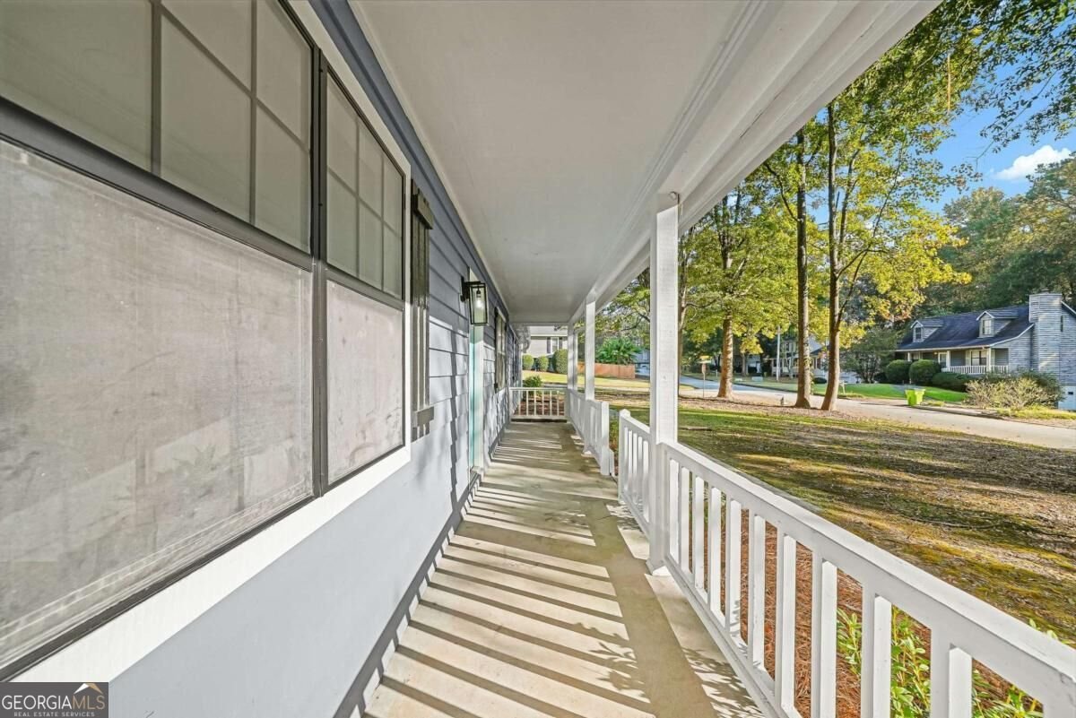 1501 Scott Oaks Court Marietta - Photo 6