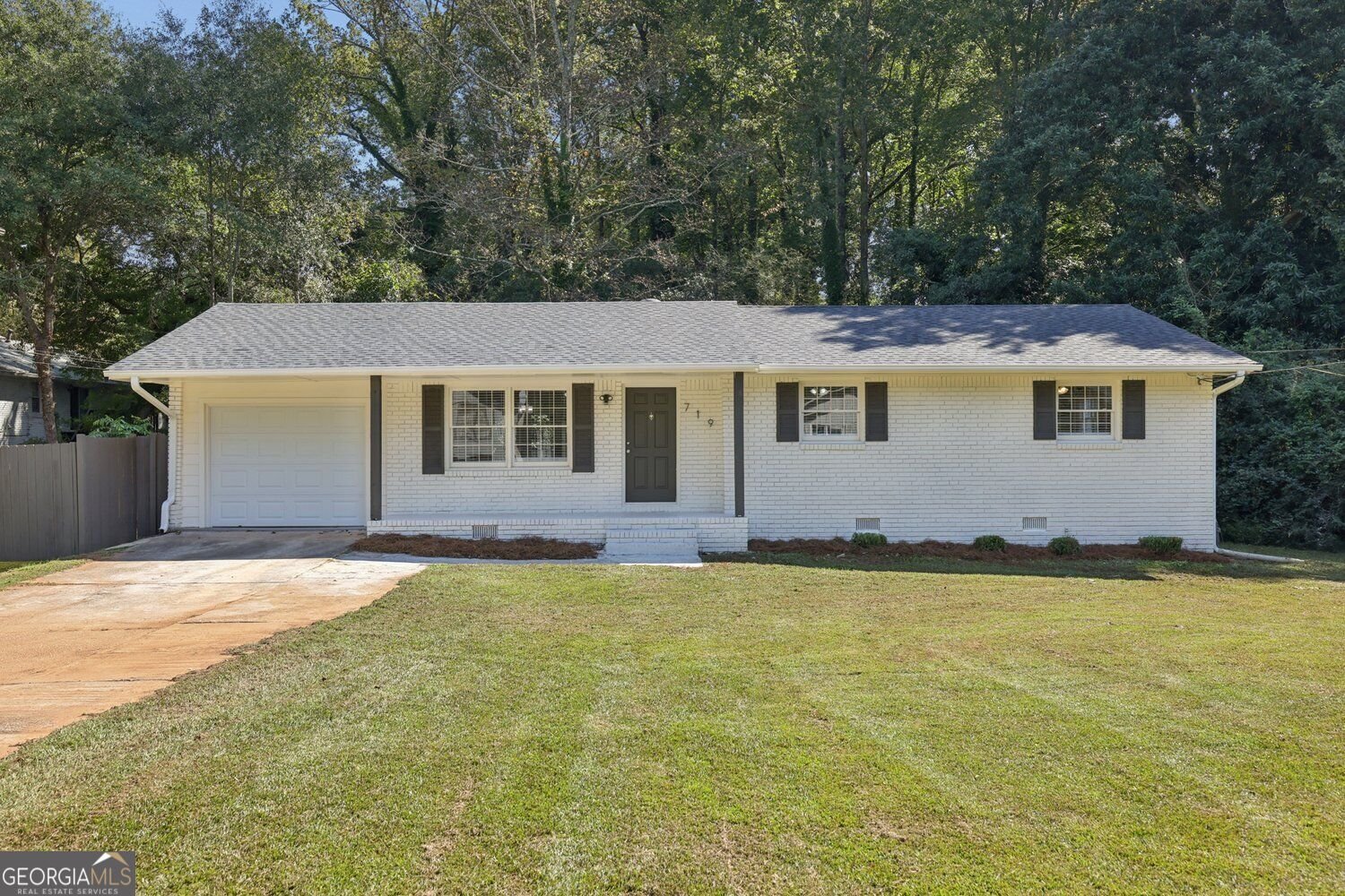 719 San Miguel Drive Stone Mountain - main photo