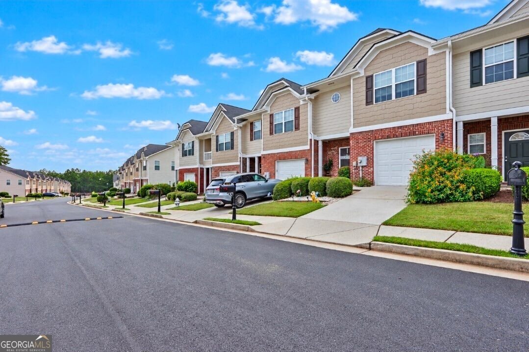 2118 Burns View Lane Lawrenceville - main photo