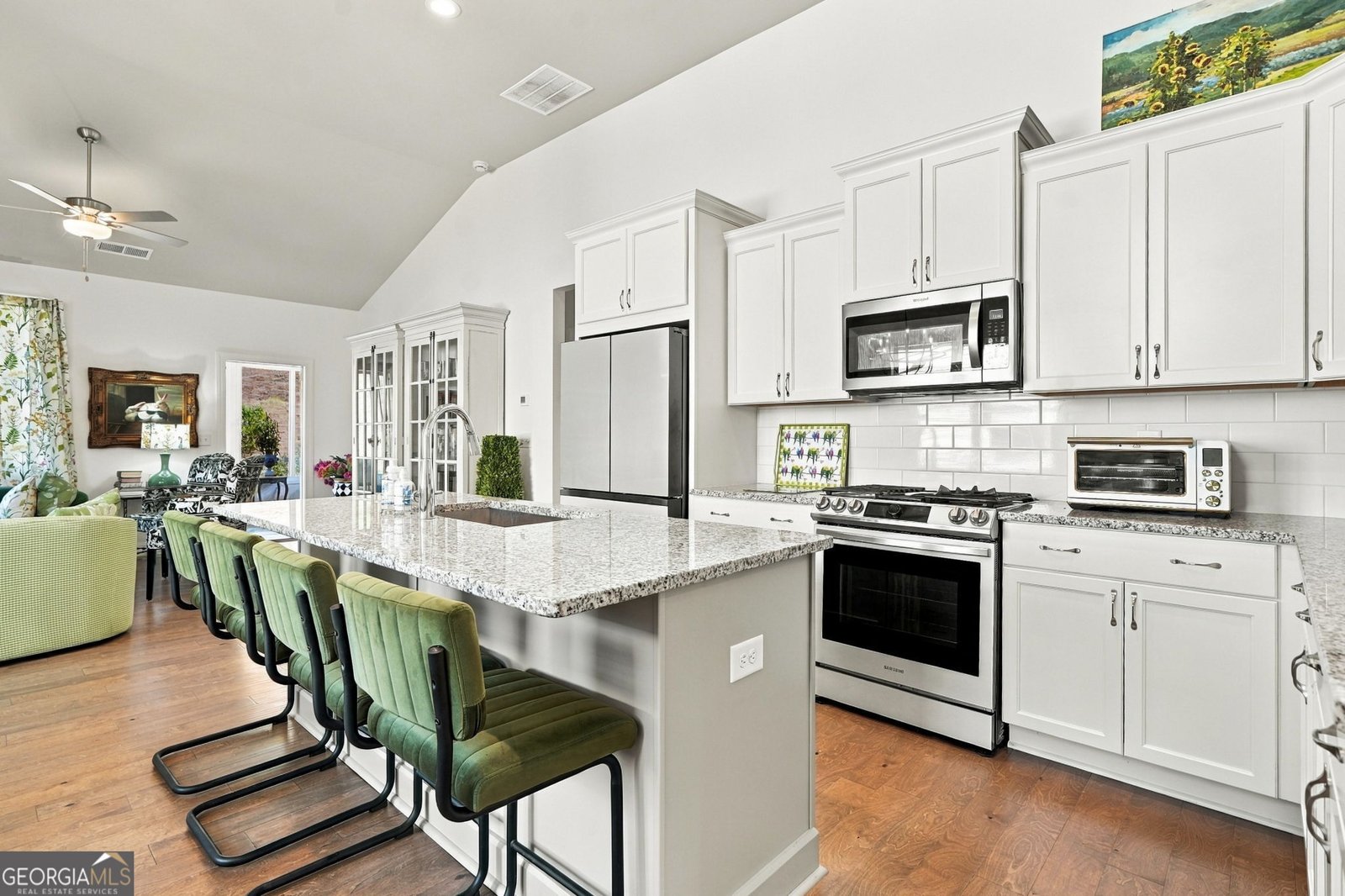 388 Lakeside Court Canton - Photo 3