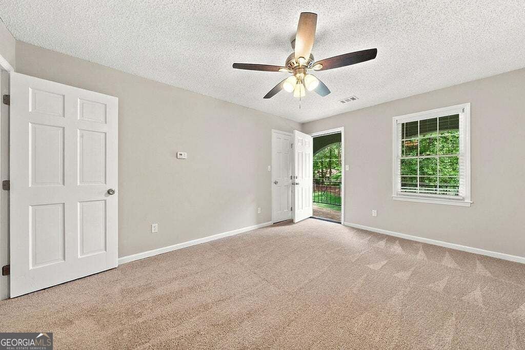 211 Pioneer Trail Marietta - Photo 8