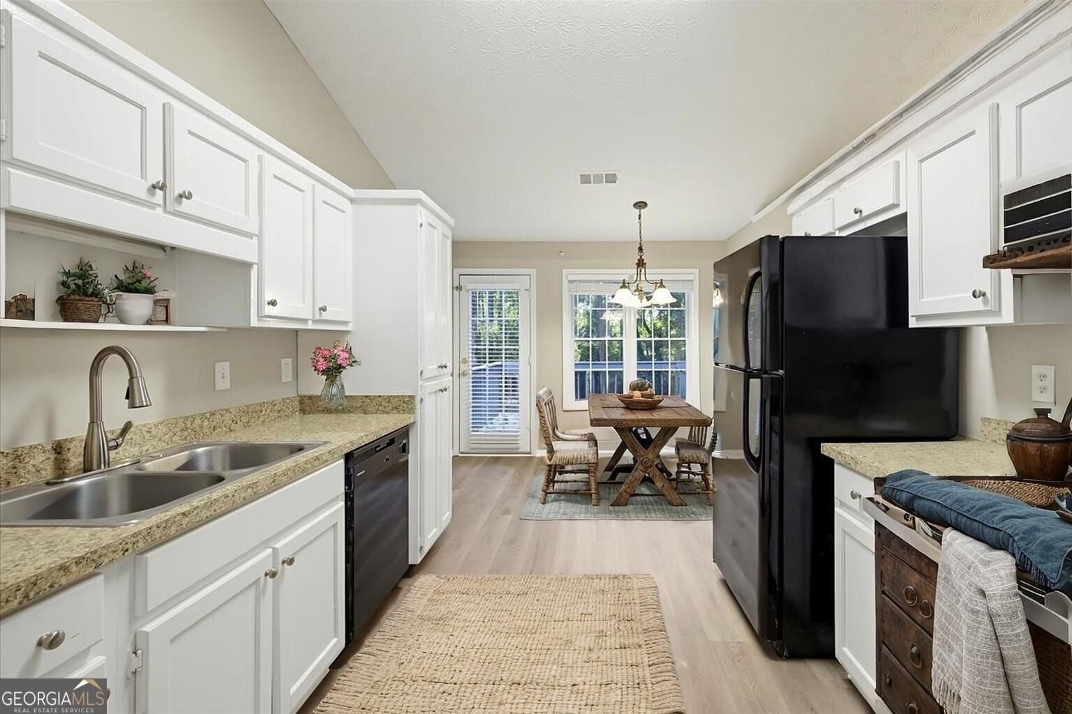 334 Hill S Pointe Court Bethlehem - Photo 16