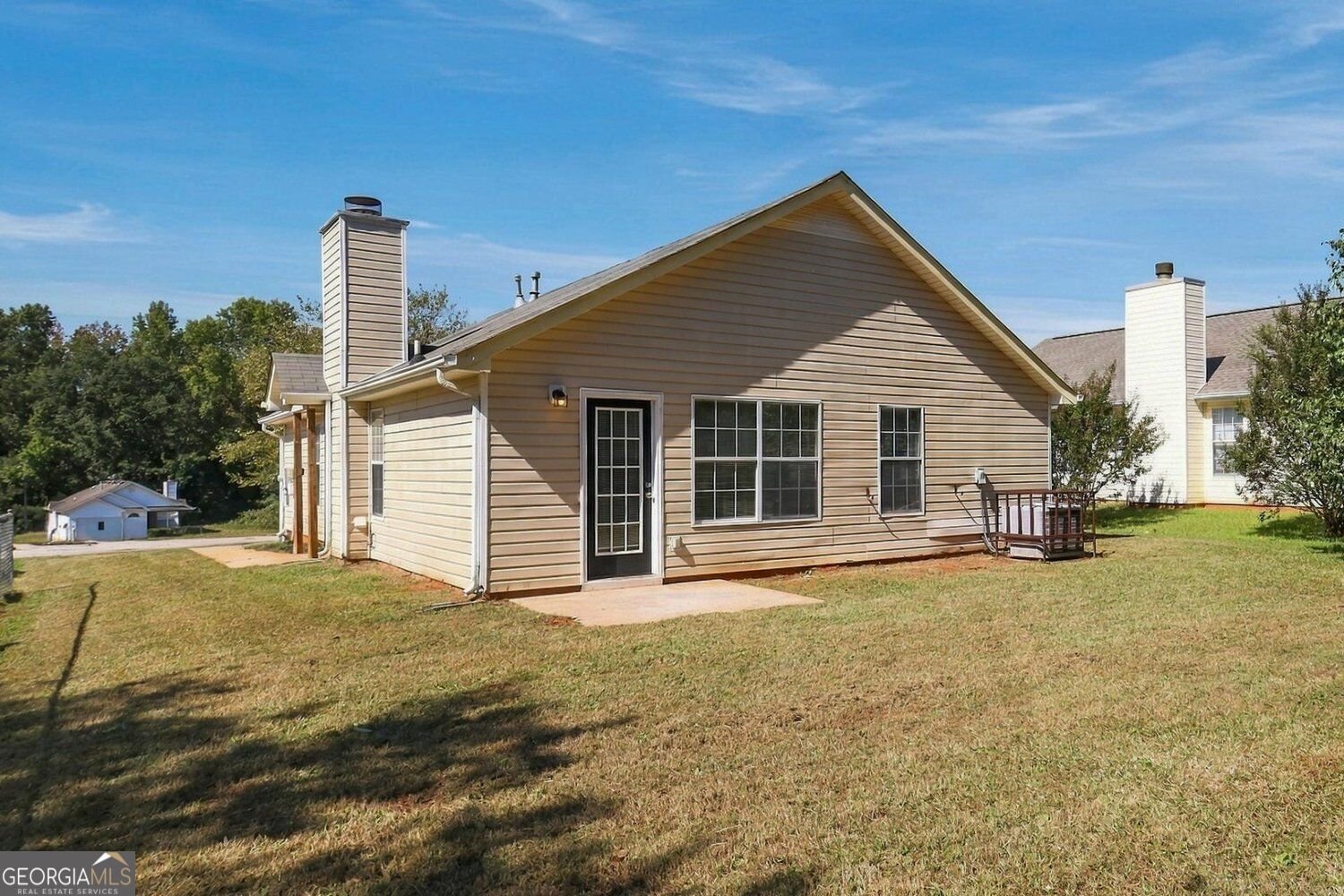 Photo 3