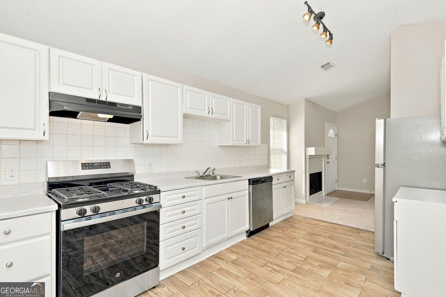 123 Samanthas Way McDonough - Photo 6