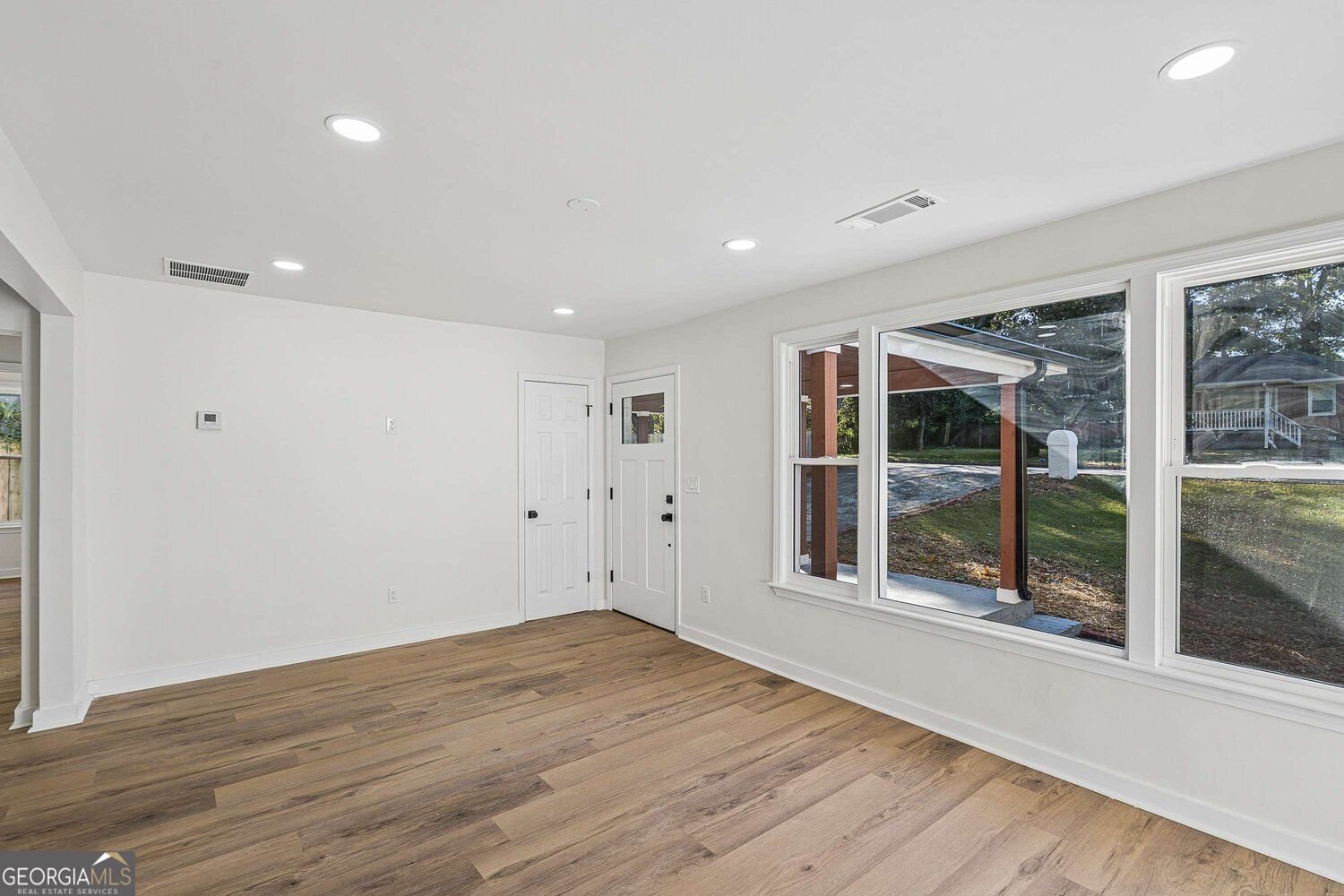 2662 Joyce Avenue Decatur - Photo 9