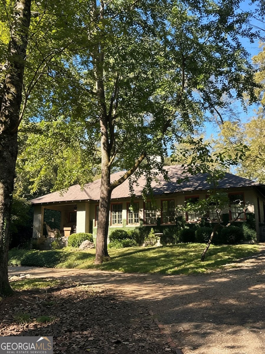 1116 Jackson Springs Road Macon - main photo