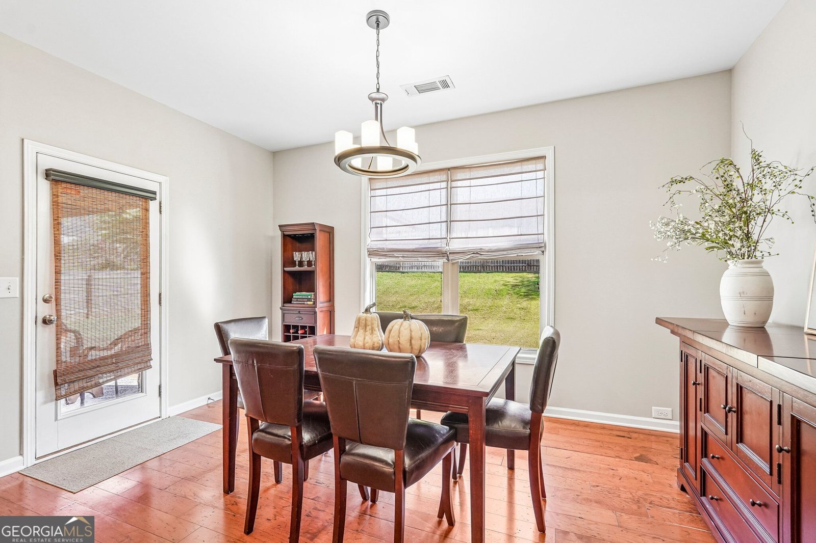 5645 Livingston Court Cumming - Photo 14
