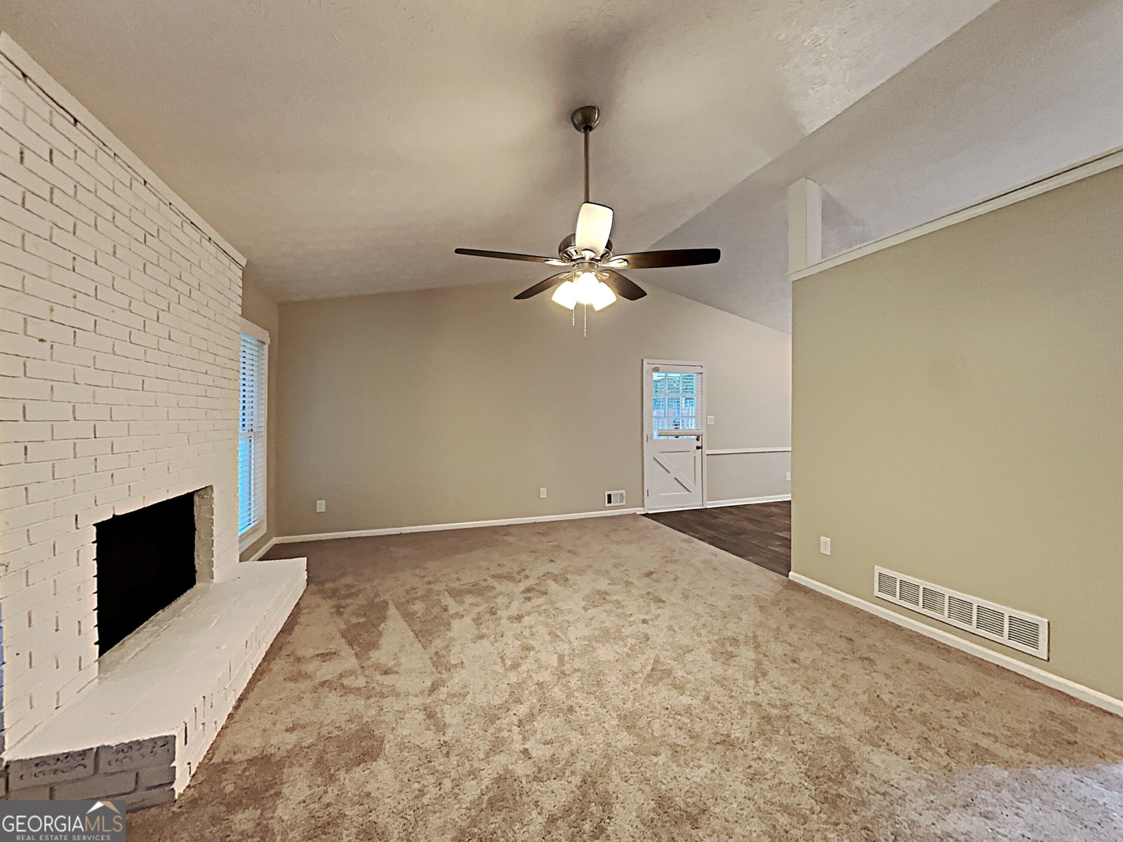 322 Hardwood Lane Lawrenceville - Photo 9