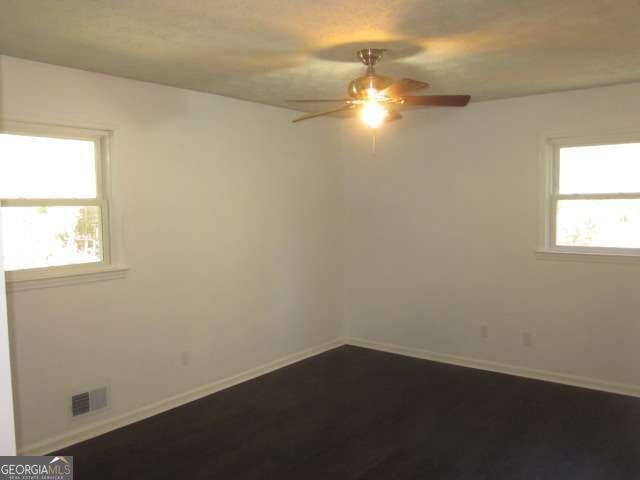 312 Mansfield Road White - Photo 29