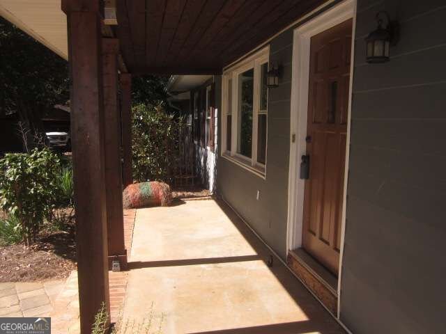 312 Mansfield Road White - Photo 7
