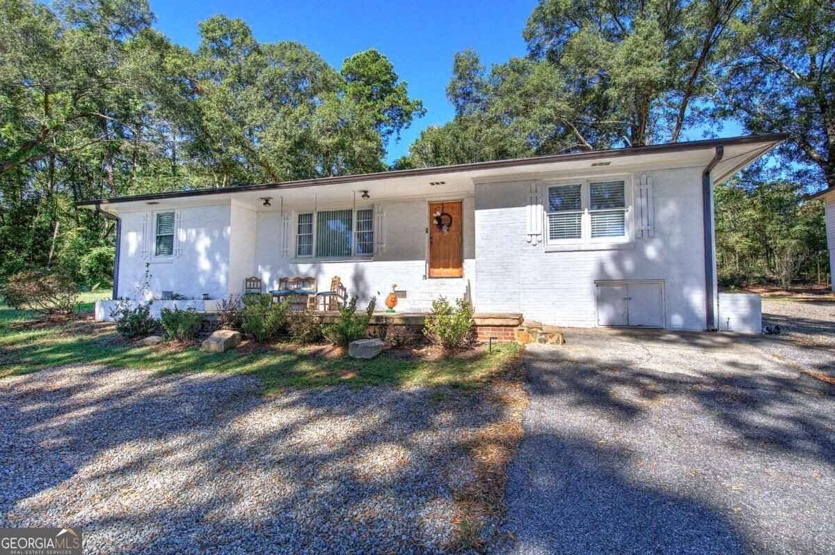 10 Iron Belt Road Cartersville - main photo