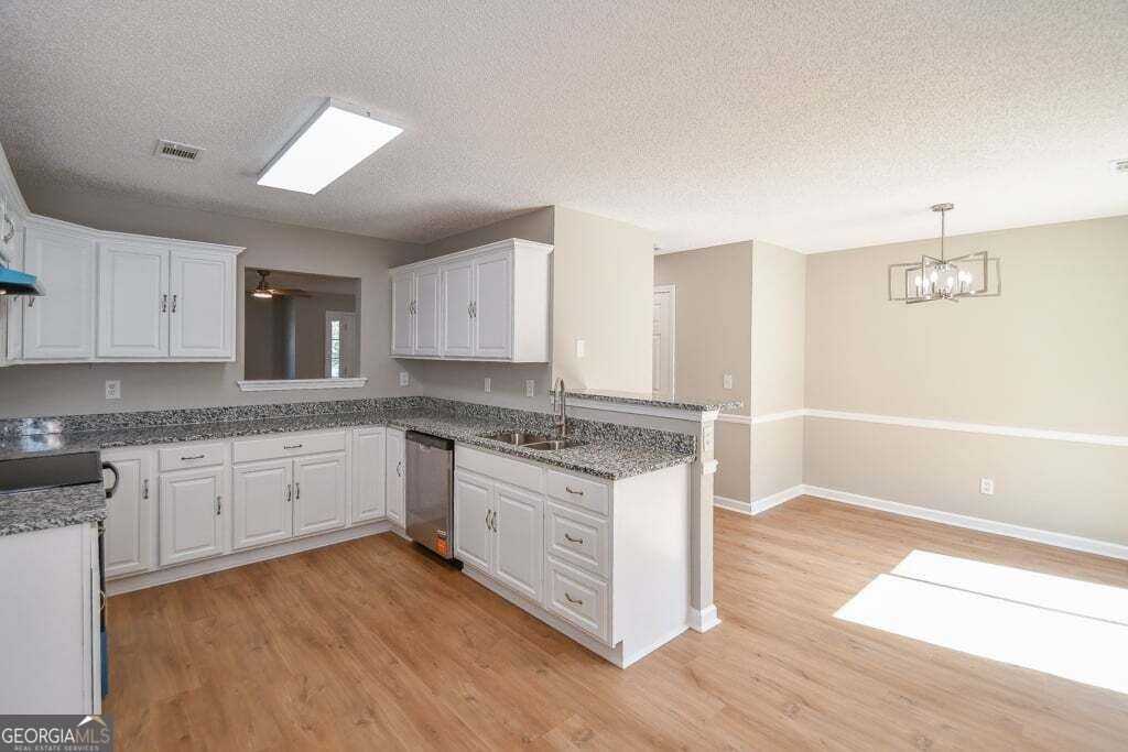 1517 April Lane Morrow - Photo 12