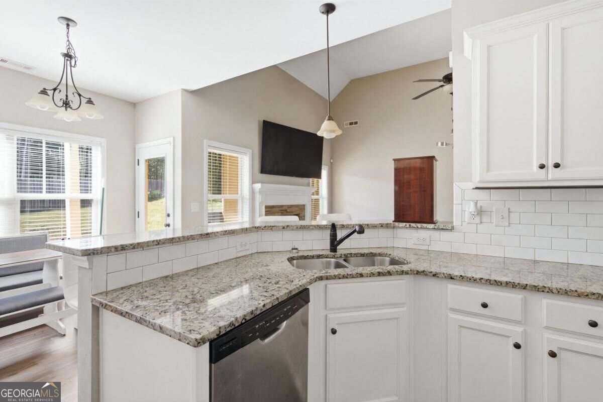 6053 Fielder Way Douglasville - Photo 14