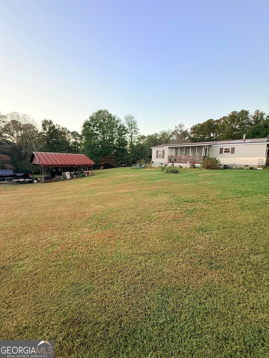 711 B Johnson Road SE Fairmount - main photo