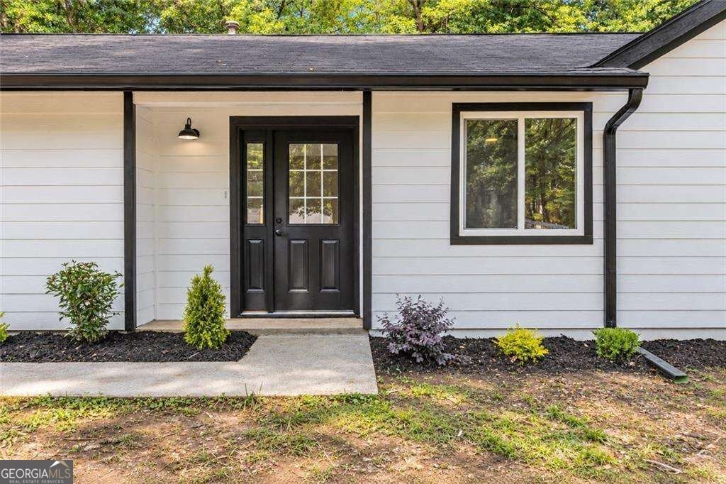 373 Hemlock Drive Lawrenceville - Photo 9