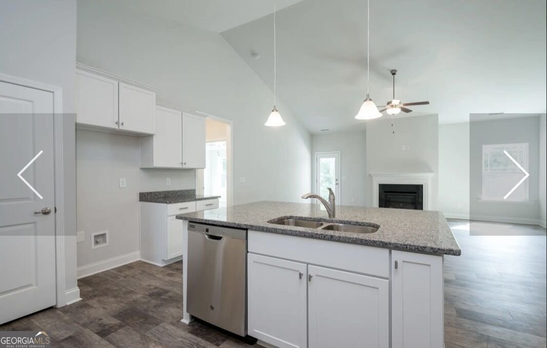 329 Blackberry Court Pendergrass - Photo 8