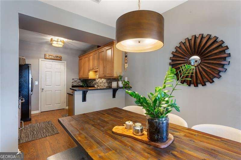 506 Vinings Forest Court Smyrna - Photo 12