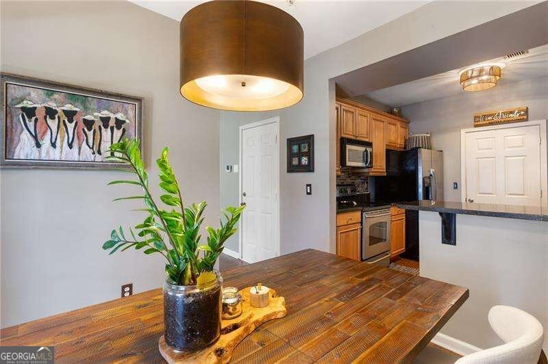 506 Vinings Forest Court Smyrna - Photo 13
