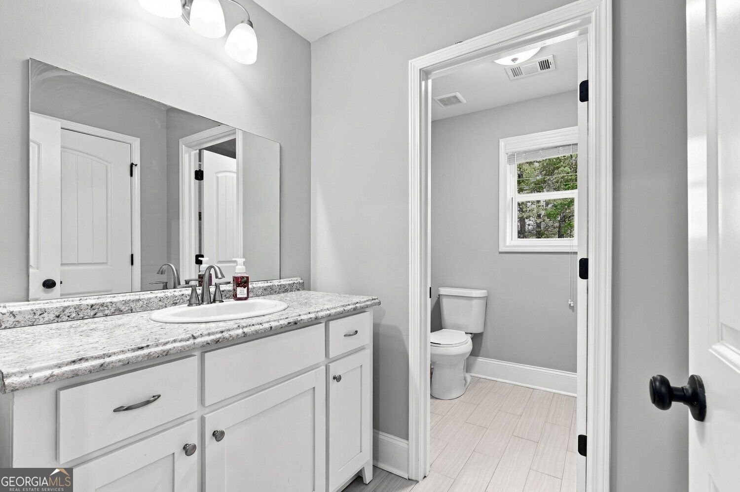 7135 Haw Creek Place Gainesville - Photo 28