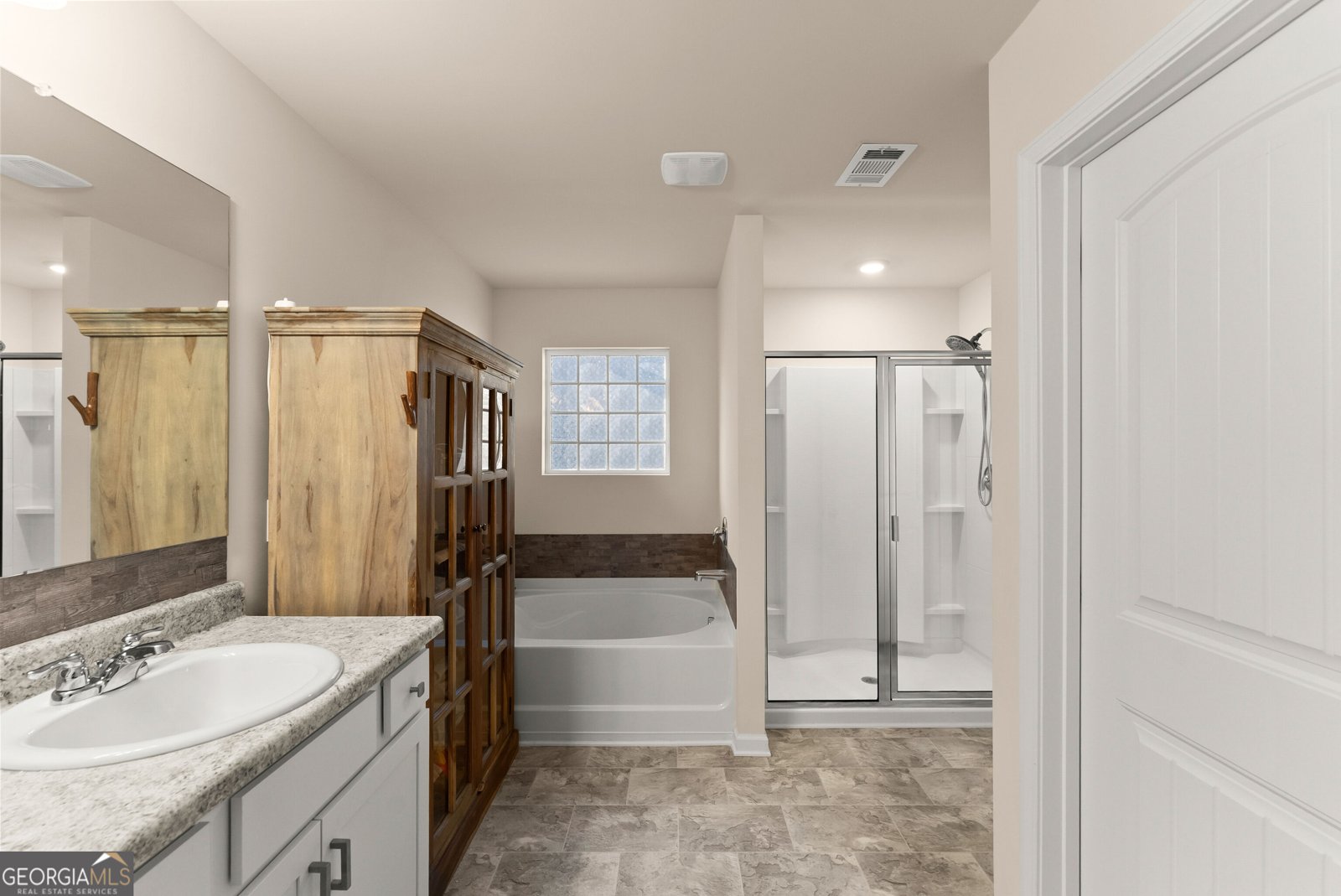 5229 Wild Berry Court Oakwood - Photo 26